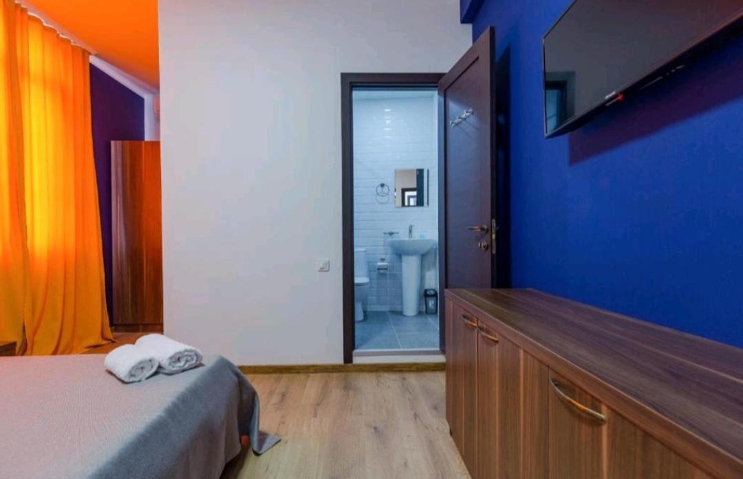באטומי Hostel & Hotel מראה חיצוני תמונה