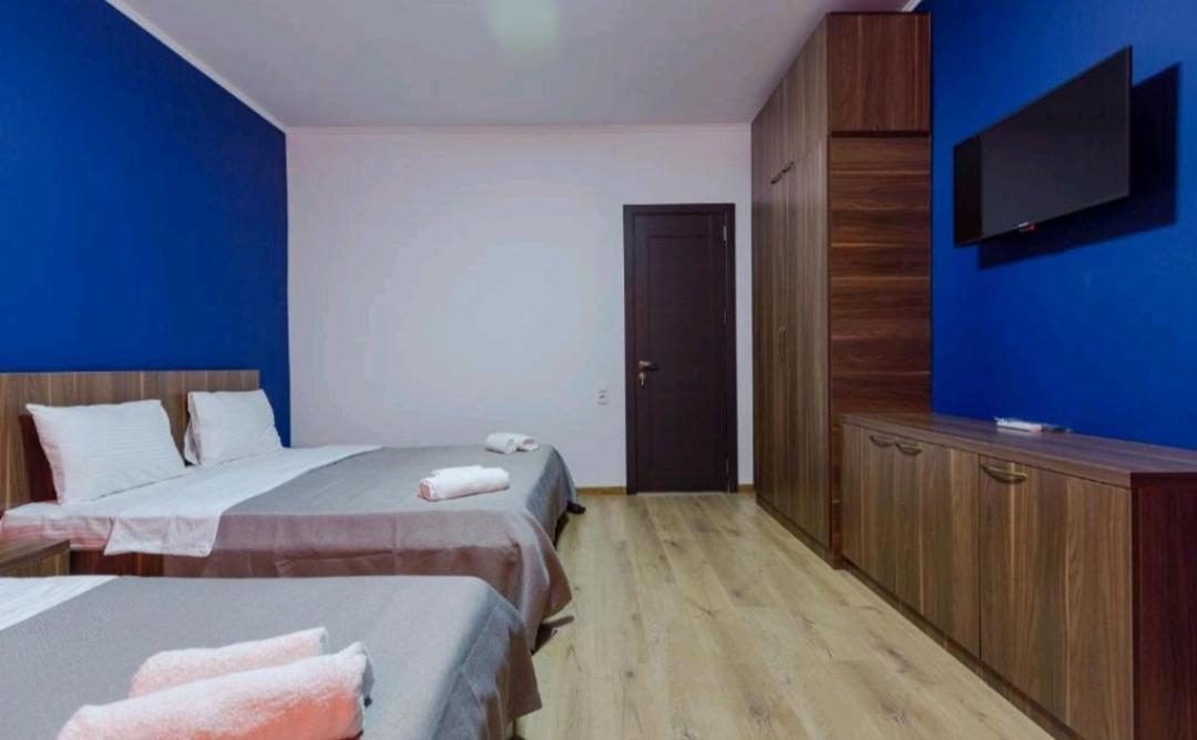 באטומי Hostel & Hotel מראה חיצוני תמונה
